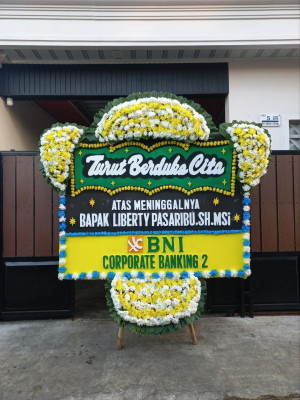 Papan Bunga Duka di Pidada